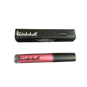 Be a Bombshell First Kiss Lip Gloss Sheer Shimmer Berry Pink Discontinued NWT